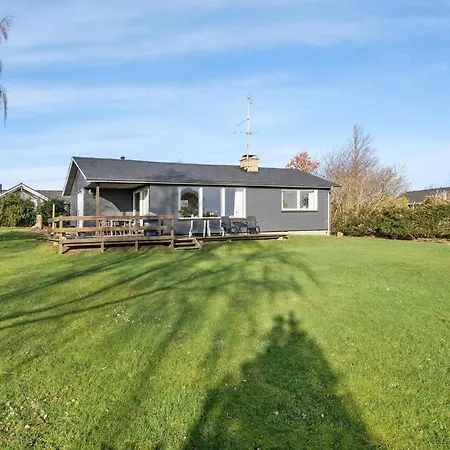 Feriehus Lovely In With Wifi *