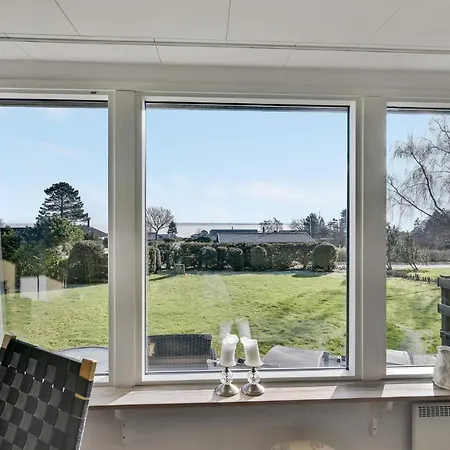 Lovely In With Wifi Feriehus *