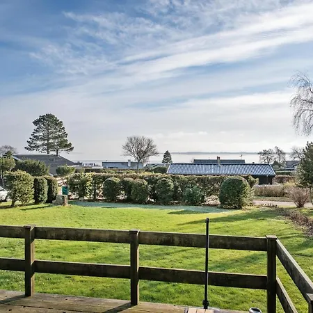 Feriehus Lovely In With Wifi *